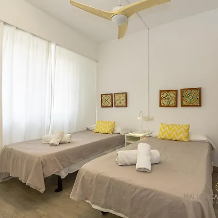 Bel Planta Baja First Line Pinewalk Apartment *