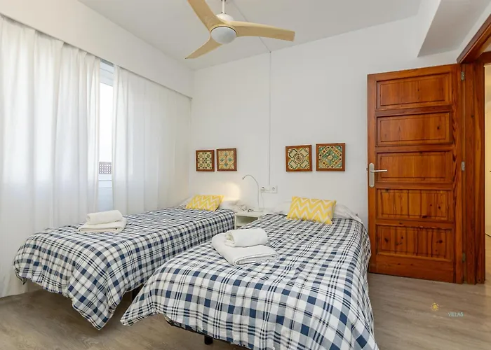 Bel Planta Baja First Line Pinewalk Appartement *