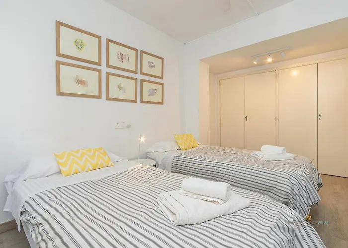 Bel Planta Baja First Line Pinewalk